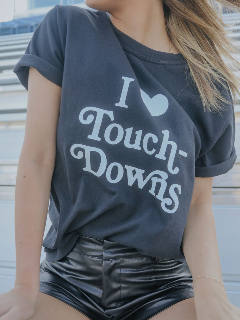 I LOVE TOUCHDOWNS (front + back)