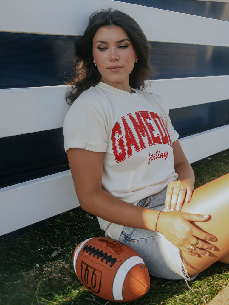 GAMEDAY FEELING RED