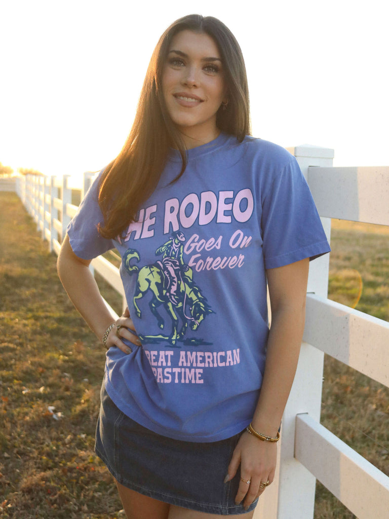 RODEO GOES ON FOREVER TEE