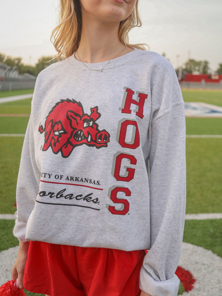 HOGS STACKED VAULT SWEATSHIRT