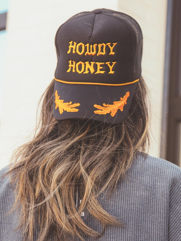 HOWDY HONEY HAT